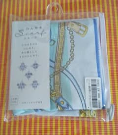 ルナジュメール接触冷感+UVひんやりスカーフのサムネイル