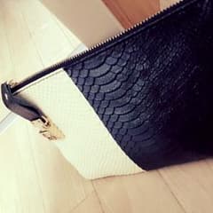 クラッチバックのサムネイル