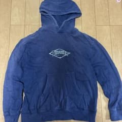 THRASHER プルオーバーパーカー ネイビー S フェードのサムネイル