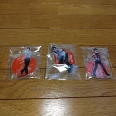 羽生結弦選手アクリルスタンド3点セット - メルカリ
