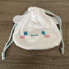 シナモンロール　シナモン　ガチャ　巾着のサムネイル