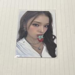 火*山様 【出回り0】izna KCON JAPAN 8000円特典 マイ トレのサムネイル