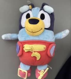 Bluey 知育ぬいぐるみ ジッパー ボタン 靴紐練習のサムネイル
