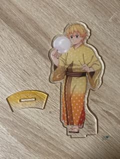 我妻善逸 アクリルスタンドのサムネイル
