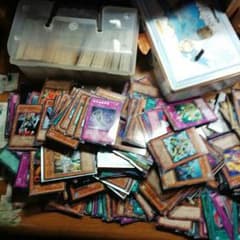 遊戯王かーど普通１０００枚以上あるとおもいますのサムネイル