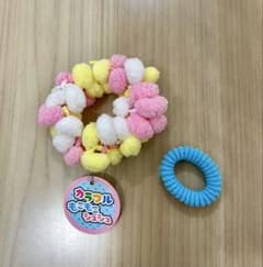 カラフルもこもこシュシュ ヘアゴムセットのサムネイル