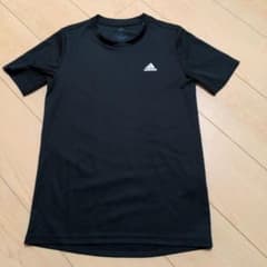 adidas ブラック Tシャツ AEROREADYのサムネイル