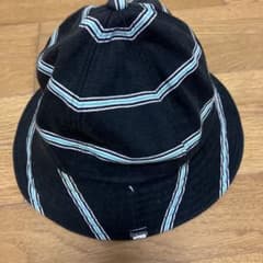 nitraid バケットハット 黒と青のストライプのサムネイル