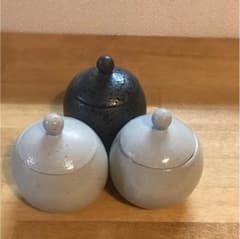 蓋つき 器のサムネイル