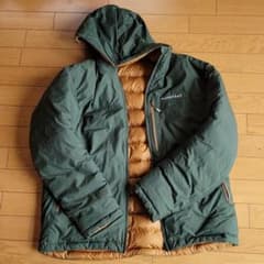 はっしー様専用           未使用☆mont-bellリバーシブルダウンのサムネイル