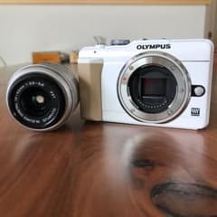 OLYMPUSのデジタル一眼(E-PL1S)のサムネイル