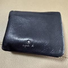 agnesb. ブラックレザー 二つ折り財布のサムネイル