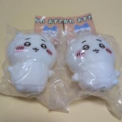 ちいかわ　おすわりぬいぐるみ　　ちいかわ　2個セットのサムネイル