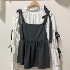ems exciteモノトーン ビスチェ ブラウス セットのサムネイル