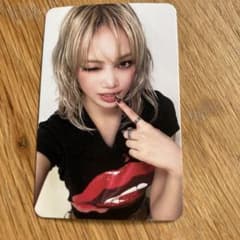 LE SSERAFIM（ルセラフィム）キム・チェウォン カード - メルカリ