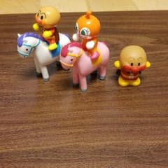 JRA限定　アンパンマンのサムネイル