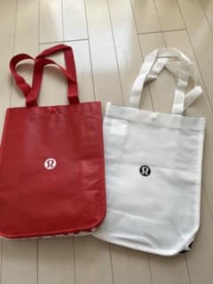 lululemon 赤いショッピングバッグ 11枚セット ルルレモン ショッピングバッグ 2個セット - メルカリ