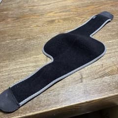 TIGORA サポーター 膝用 ブラックのサムネイル