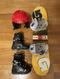 バートンBURTONキッズ　ボート ビンディング ブーツ ヘルメット　4点セットのサムネイル