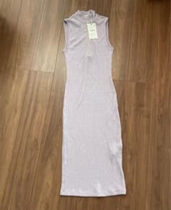 ZARA ザラ　ノースリーブワンピース　フロントジッパー　ハイネックのサムネイル