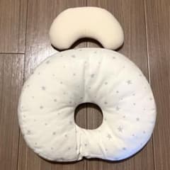 エメラルダ 枕 インサート付き ベビー枕　ドーナツ枕　ホワイトスターのサムネイル