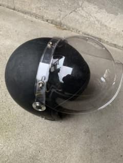 バイク　ヘルメットのサムネイル