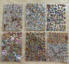 ボンドロ　うるちゅるなどのシール帳　完成品のサムネイル