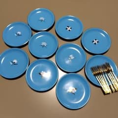 橘吉　青色花柄皿と金メッキフォークセットのサムネイル