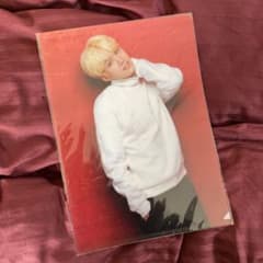 BTS 109 XMAS 公式グッズ　L-HOLDER SUGAのサムネイル