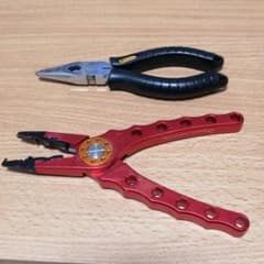 プライヤーのサムネイル
