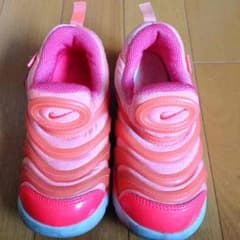 NIKE スニーカー 16㎝のサムネイル