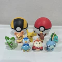 ポケモンボール モンスターボール フィギュア 8体セット - メルカリ