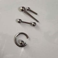 14g ピアスのサムネイル