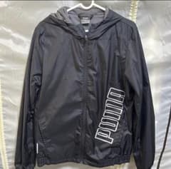 PUMA フード付きブラックウィンドブレーカー レディースXL - メルカリ