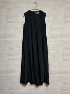 UNITED ARROWS ノースリーブ ロングワンピースのサムネイル