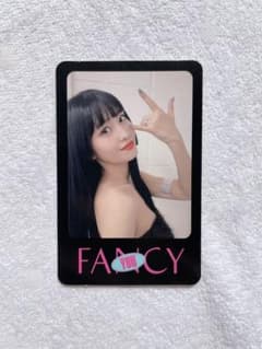 モモ FANCY トレカのサムネイル