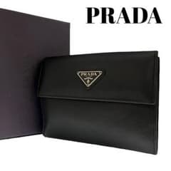 希少✨プラダ 二つ折り財布 サフィアーノレザー 三角ロゴ プレート