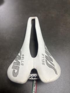 セラエスエムピー サドル コンポジット Selle SMP compositのサムネイル
