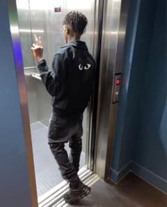 最終値下げ✨　PLAY COMME des GARÇONS トラックジャケットSのサムネイル