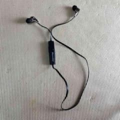 Bluetooth イヤホンのサムネイル