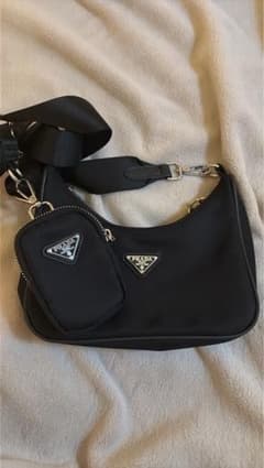 PRADA Re-Edition 2005ショルダーバック ノベルティ