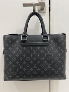 Louis Vuitton ビジネスバッグ ブラックのサムネイル