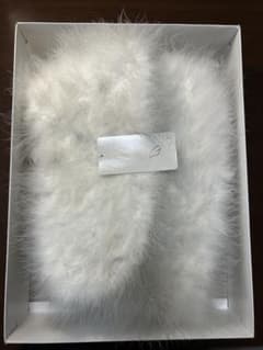 ホワイト フェザーショールのサムネイル