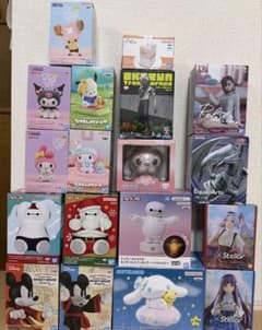 ♡フィギュア まとめ売り♡ サンリオ ディズニー ダンダダン　フリーレン　スキズのサムネイル