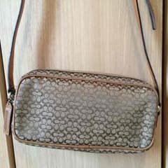 COACH 飯塚様専用♡ポシェットのサムネイル