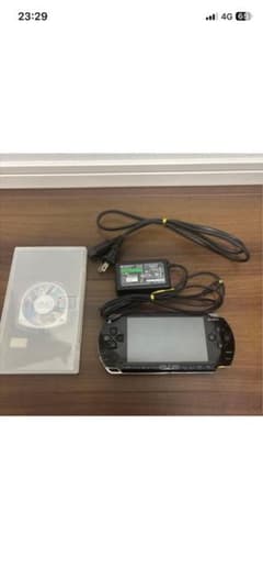 PSP 1000 ブラック 本体 バッテリー　充電器付きのサムネイル