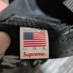 Supremeキャップのサムネイル