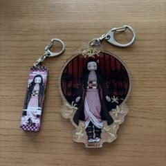 鬼滅の刃 竈門禰豆子 アクリルキーホルダー 2種セットのサムネイル
