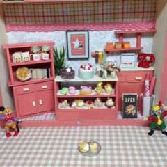 アリエル様専用ミニチュアハンドメイドケーキ屋さん1号店コーラル色のサムネイル