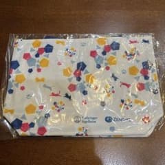 犬柄ナイロン製トートバッグのサムネイル